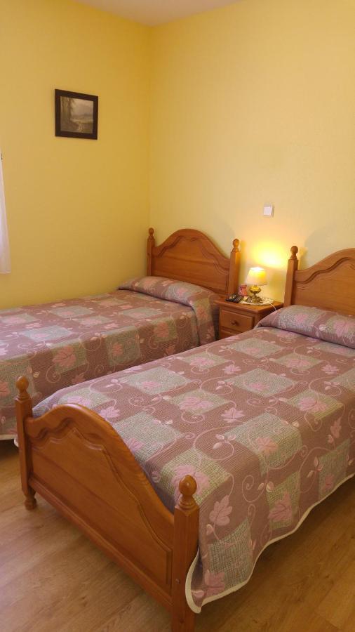 Hostal El Peregrino La Portela de Valcarce Exteriör bild